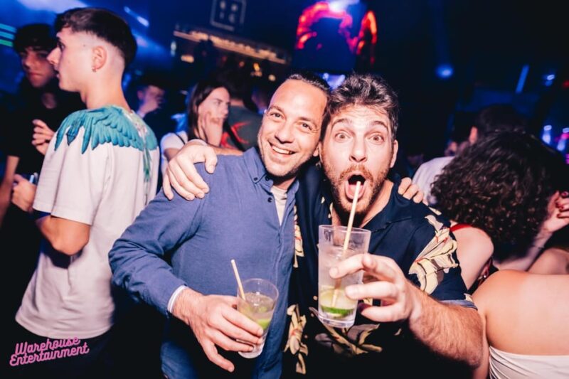 Prague: Pub Crawl with Shots & Entrance to Rooftop Club - Comparison with Similar Prague Pub Crawls