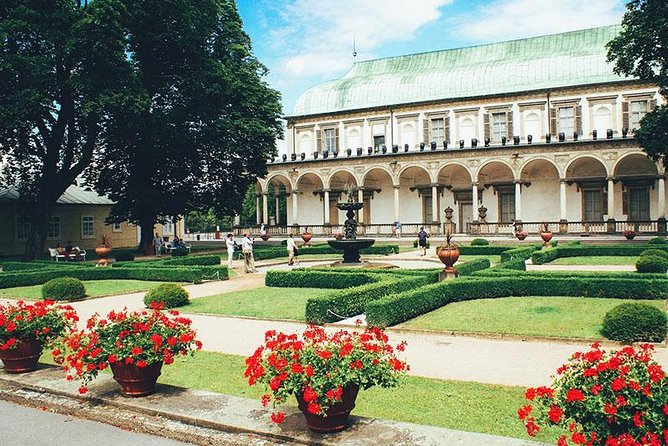Prague Renaissance & Baroque Gardens Walking Tour - Visiting the Royal Gardens at Prague Castle