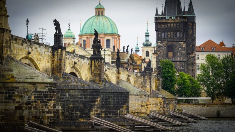 Prague: River Cruise, Charles Bridge Museum, & Walking Tour - Scenic Cruising on the Devil’s Channel