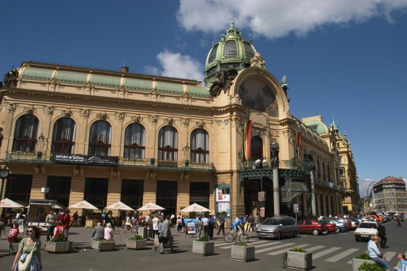 Prague: River Cruise with Transfer to Pier - Timing and Pacing of the Cruise