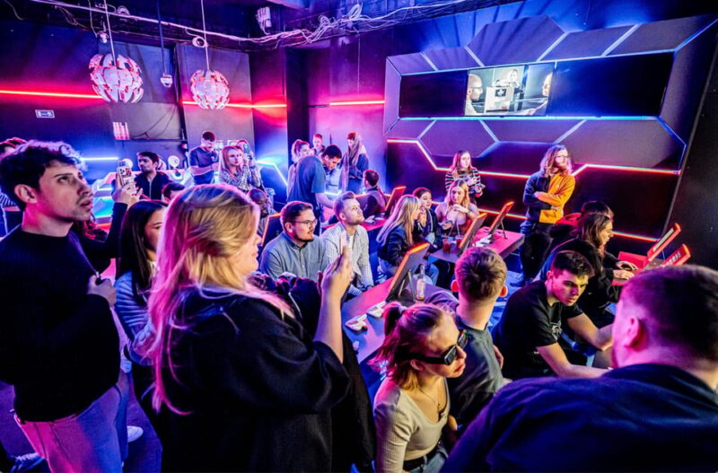 Prague: Robotic Bar Entry with a Drink Included - The Experience Duration and Crowd Levels