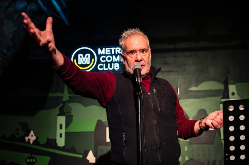 Prague: Saturday Stand-Up Comedy Night in English - Key Points