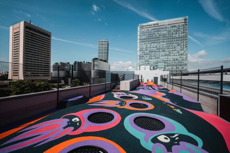 Prague: The World Of Jellyfish Entry Ticket w/ Drink - Comparing with Similar Attractions in Prague