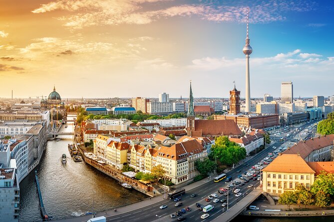 Prague to Berlin - private transfer with 2 hours of sightseeing - Prague to Berlin - Private Transfer with 2 Hours of Sightseeing