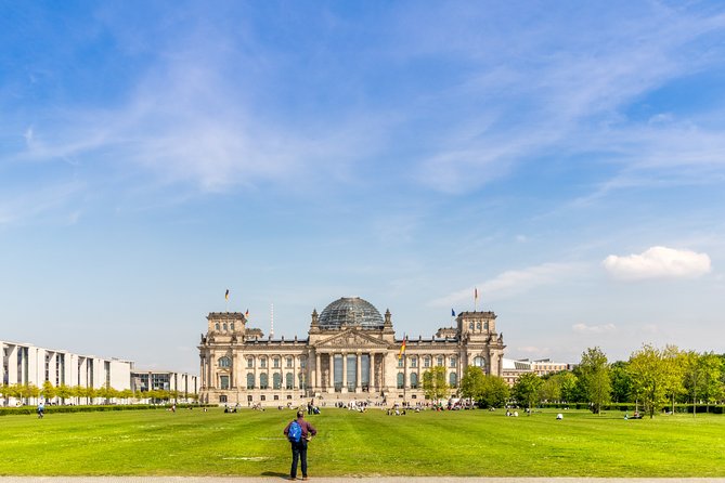 Prague to Berlin Private Transfer with Optional Sightseeing - Experience a Comfortable Private Transfer from Prague to Berlin for $247.84