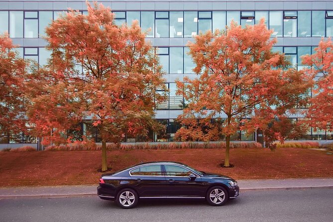 PRAGUE to BERLIN - stop in DRESDEN by LIMOUSINE 3+1pax - A Private Prague to Berlin Transfer with a 3-Hour Dresden Stop