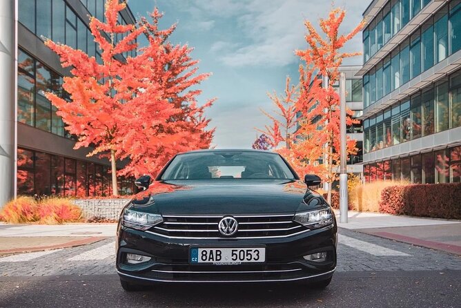 PRAGUE to BERLIN - stop in DRESDEN by LIMOUSINE 3+1pax - Logistics and Convenience of the Pickup and Drop-off Service