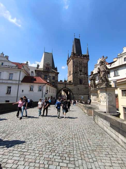 Prague to Karlovy Vary in 4-Days: Spa, Beer & Nature Escape - Day 3: Scenic Hike to the Falcons Nest and Pravcice Gate