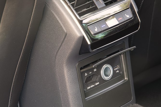 Prague to Karlovy Vary Private Transfer - Key Points