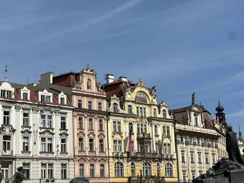Prague Tour in Spanish - Experience the Vibrancy of Prague’s New Town