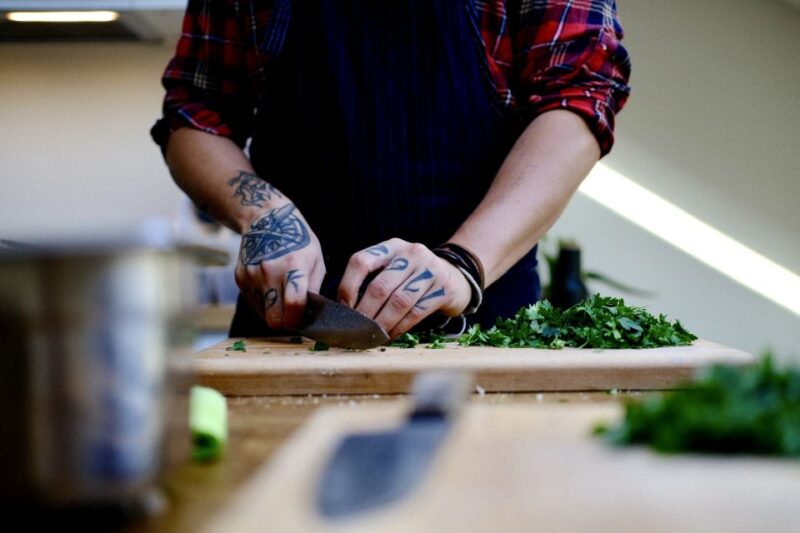 Prague: Traditional Czech Cooking Class with Market Tour - How This Tour Compares to Other Food Experiences in Prague