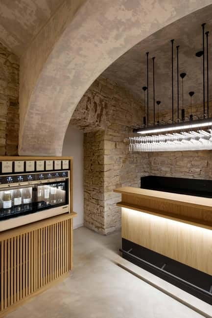 Prague: Unique Wine Tasting Experience - Tasting a Wide Range of Wines from Around the Globe