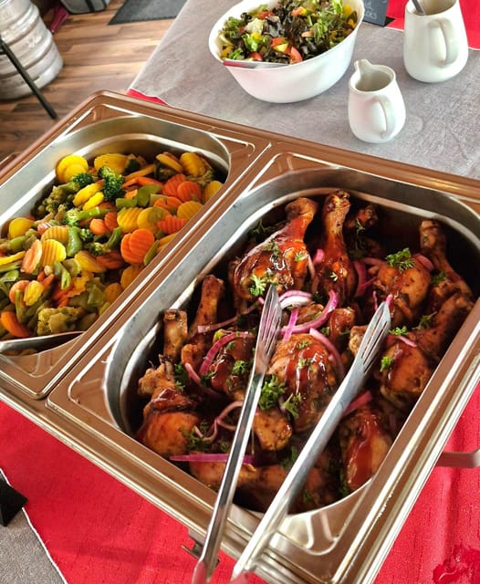 Prague: Valentine's Day Cruise with Dinner and Prosecco - Romantic Dinner Cruise on the Vltava River for Valentine’s Day