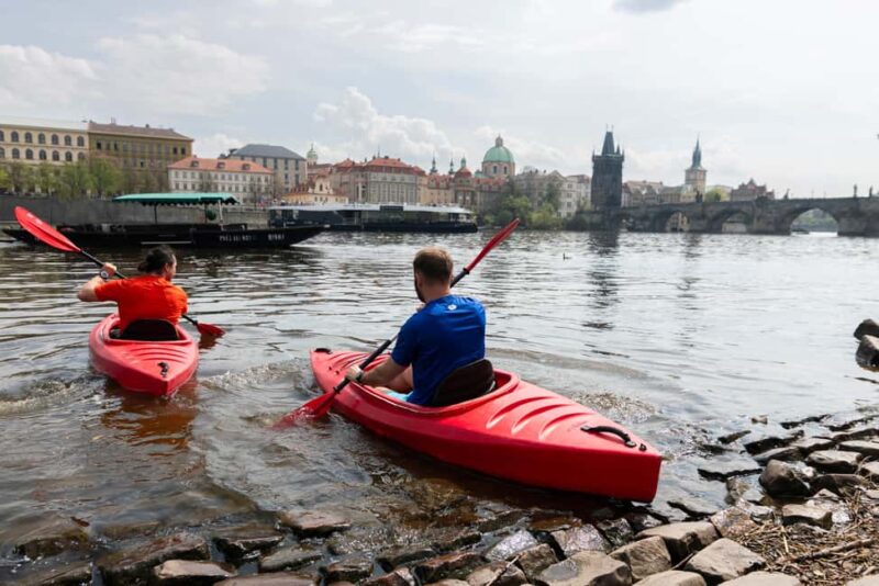 Prague: Vltava River Kayak Tour with Guide - Key Points