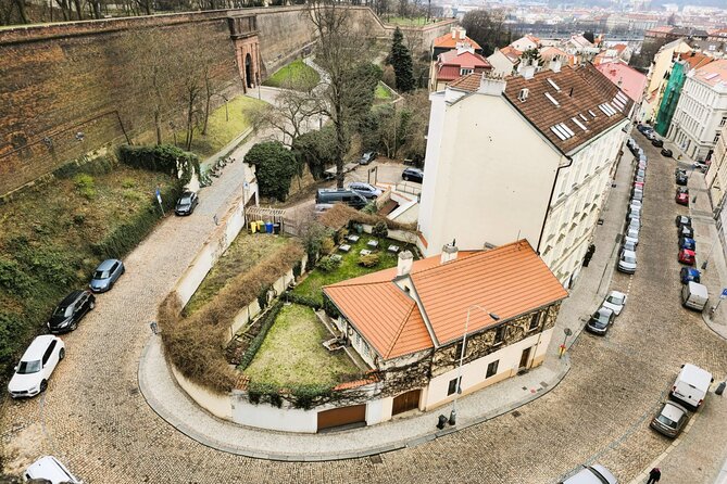 Prague Vyehrad Audio Guide and St. Peter and Paul Basilica Entry - Meeting Point and Logistics at Vysehrad