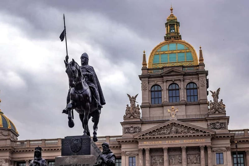 Prague: WWII Tour with Local Historian SMALL GROUP - Visiting the Former Gestapo Headquarters