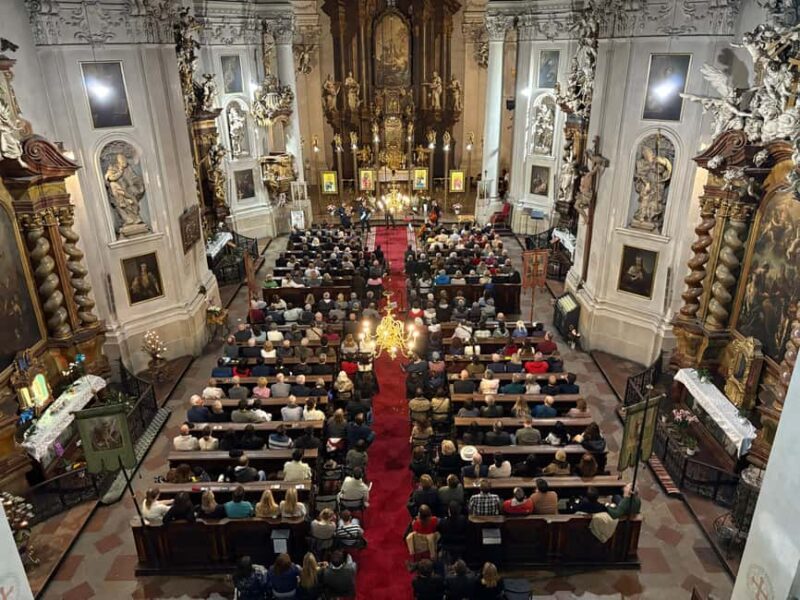 Praha:Vivaldiho koncert ty roních dob a dalí Klementinum - Cost, Cancellation, and Booking Flexibility