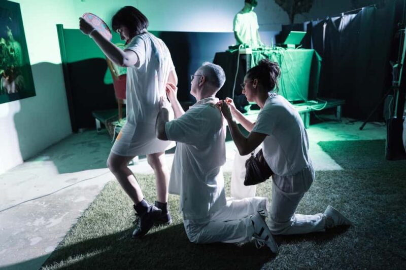 Prato: check out Chinatown and paint in a real artist's studio with an aperitif - Flexible Booking and Clear Cancellation Policy