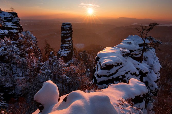 Pravcicka Gate & Bastei Bridge Winter National Park Tour from Prague - Scenic Trails and Photo Opportunities in the Winter Landscape