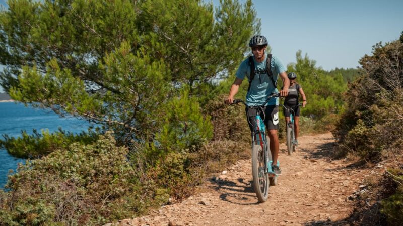 Premantura: Cape Kamenjak Off-Road E-Scooter Tour - Cliff Jumping: An Adrenaline-Fueled Highlight