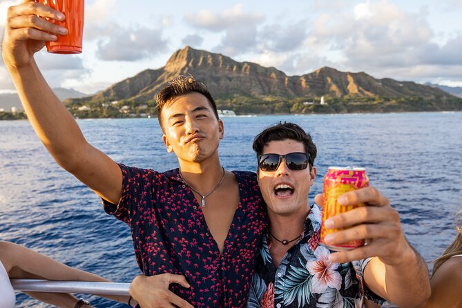 Premier Waikiki Sunset Party Cruise with Live DJ and Full Bar - Considerations for a Smooth Experience