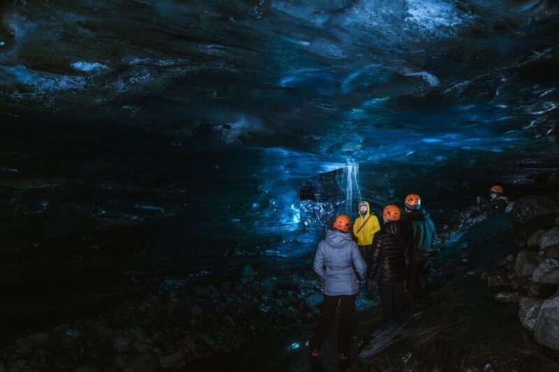 Premium Blue Ice Cave Tour - hot soup & hot drink incl. - Scenic Transfer in a 4x4 to the Ice Cave