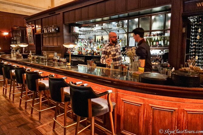 Premium Edinburgh Traditional Food Tour - Discover the Best of Edinburghs Food Scene with the Premium Traditional Food Tour