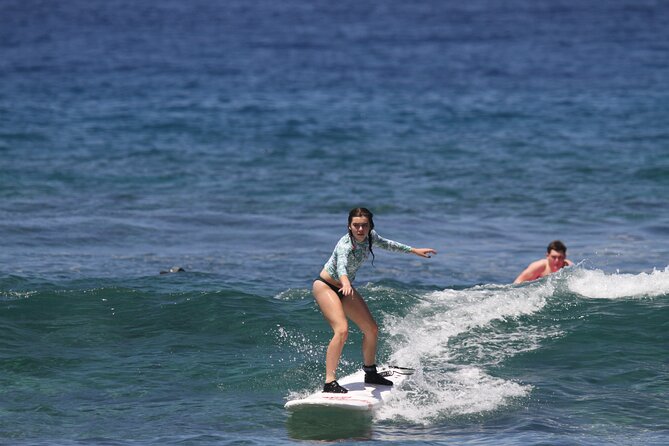 Premium group surf lessons- Konas Best Surf Lessons - Flexibility and Peace of Mind with Free Cancellation