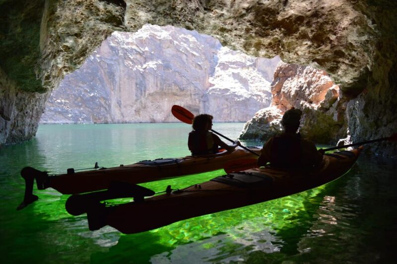 Premium Guided Emerald Cave Four Hour tour w/Lunch - Logistics: Meeting Point and Group Size