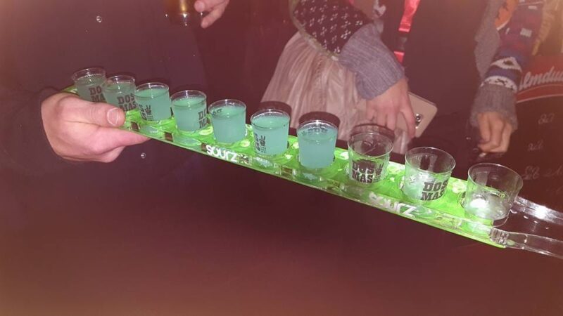 Premium Party Düsseldorf: Celebrate Your Bachelor Party - Comparing this Tour to Similar Experiences in Düsseldorf