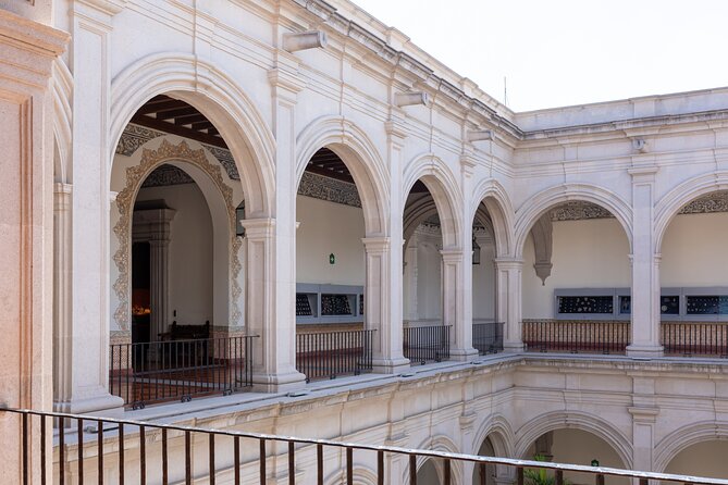 Premium Plus Sunset - The Scenic Sunset Train Ride and Educational Tasting