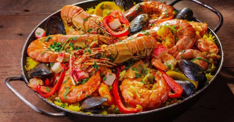 PREMIUM TAPAS TOUR: Paella, Market Tastings, and Winery - Visiting the Vibrant Central Market of Atarazanas
