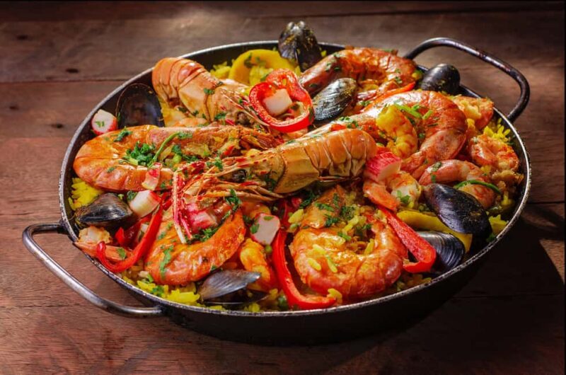PREMIUM TAPAS TOUR: Paella, Tapas, Winery and Flamenco - Key Points