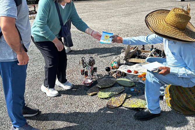 Premium Tour on SUV Suburban to Teotihuacán - Enjoy the Flavors of San Martin de las Piramides