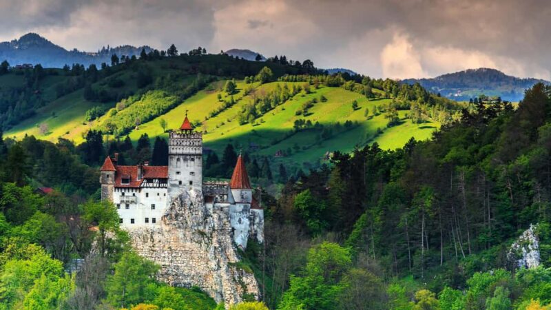 PREMIUM TOUR SMALL GROUP Bucharest-Peles&Bran Castles-Brasov - The Sum Up: A Compact Journey into Romania’s Highlights