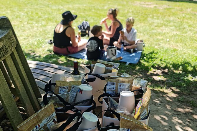 PREMIUM Versailles Golf Carts and Bikes Guided Tour with Lunch - The Self-Guided Palace Visit