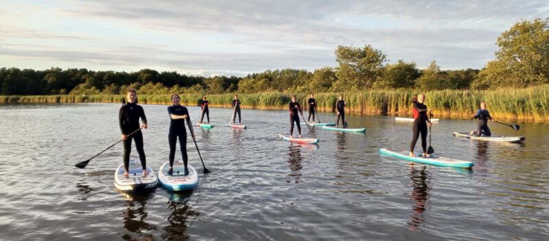 Prerow: Standup paddle sunset tour with picnic - Explore the Prerow Sunset on a Standup Paddleboard for an Unforgettable Experience