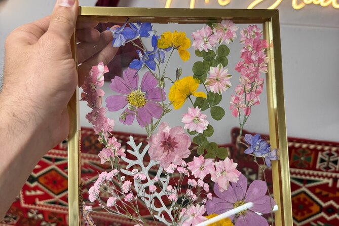 Pressed Flower Art Workshop - Pressed Flower Art Workshop in Philadelphia: A Creative Escape for All