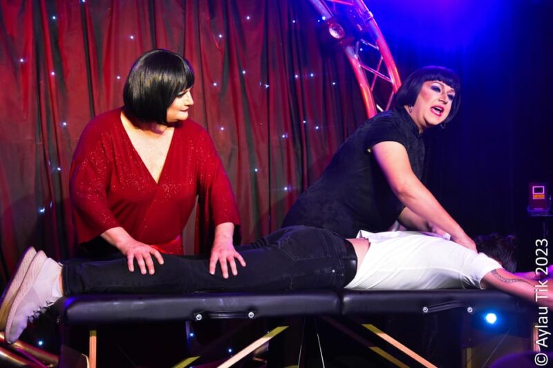 PRESTIGE DINER AND DRAG SHOW - The Atmosphere and Guest Experience