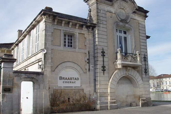 Prestige Tour and Cognac Tasting - Authentic Cognac Experience at Braastad in Jarnac
