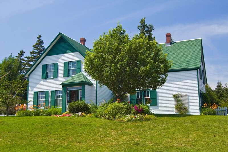 Prince Edward Island: Guided Tour with Anne of Green Gables - Explore Prince Edward Island’s Highlights on a Guided Small-Group Tour