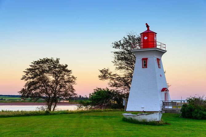 Prince Edward Island Premium Tour With Anne of Green Gables - Discover the Best of Prince Edward Island in Four Hours