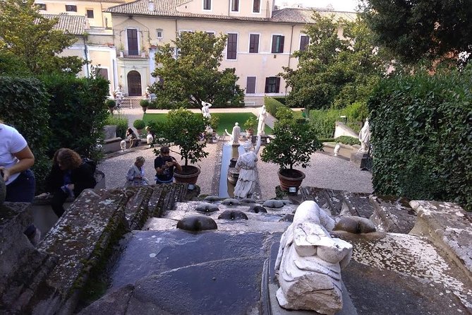 Prince for a day, Colonna Palace complete tour, package price - The Palace Gardens: A Quiet Retreat in Rome