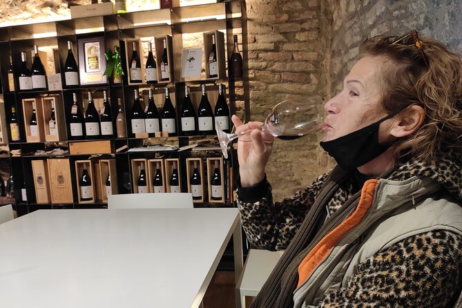 PRIORAT MEDIEVAL PRIORAT Full Day Tour Siurana and Escala Dei - Exploring Siurana: A Medieval Village on Clifftops