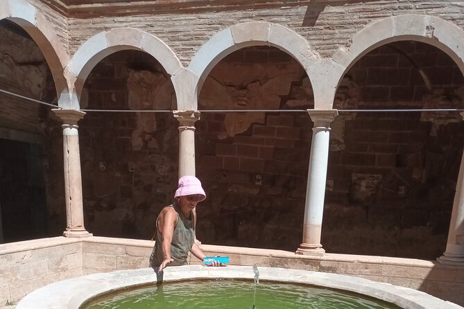 PRIORAT MEDIEVAL PRIORAT Full Day Tour Siurana and Escala Dei - Wine Tasting at the Century-Old Scala Dei Winery