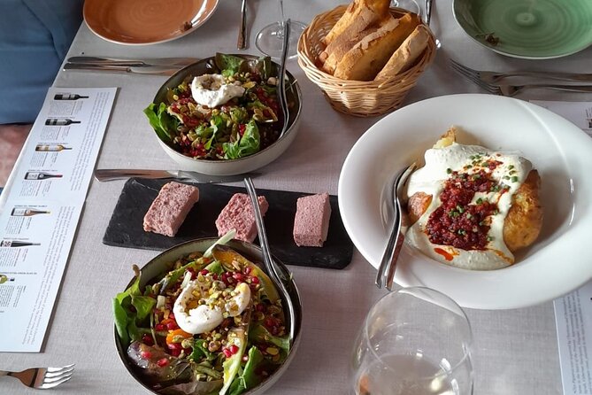 Priorat tour to 3 small wineries and hotel pick-up - Pacing and Group Size