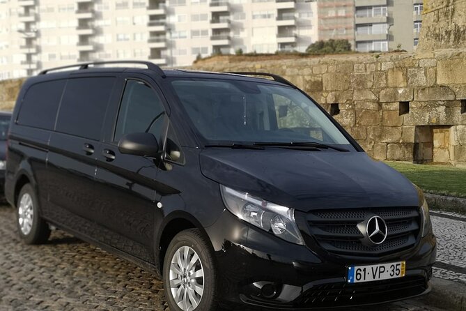 Privat Faro Airport to Alvor Portimao Praia Rocha Ferragudo 1 way - The Mercedes Vito: Comfort and Space for Up to 4