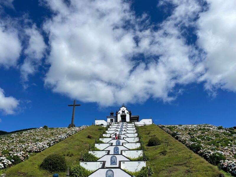 Privat van tour Furnas valley, Gorreana tea  islands gems - Pico do Ferro Lookout and Panoramic Views