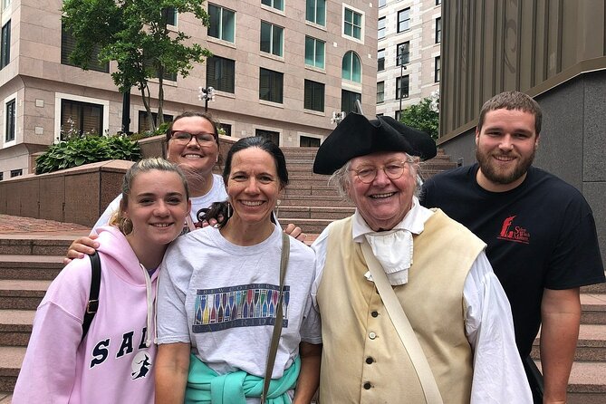 Private 1.5-Hour Freedom Trail Walking Tour with Costumed Guide - The Guide’s Role in Bringing History to Life