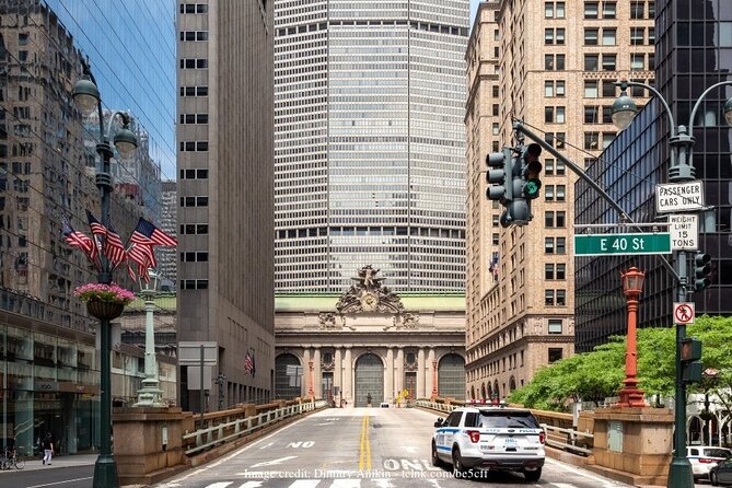 Private 1.5h Tour of Grand Central & SUMMIT One Vanderbilt - The Tour Starts at Blue Bottle Coffee in Midtown